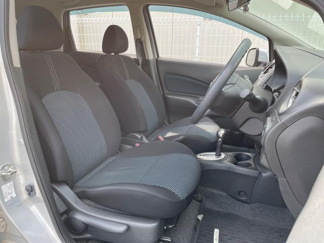 �^�]�ȃV�[�g���͎g�p�������Ȃ��A�ǍD�ȏ�ԂƂȂ��Ă��܂��B���J�Ɏg���Ă������Ƃ��悭�킩��܂��ˁB