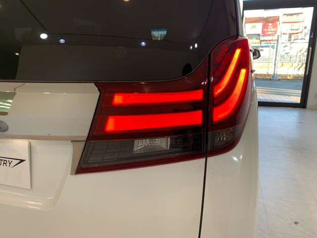 LED�e�[�������v�t��!