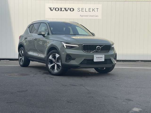 XC40ウルトラ B4 AWD 4WD
