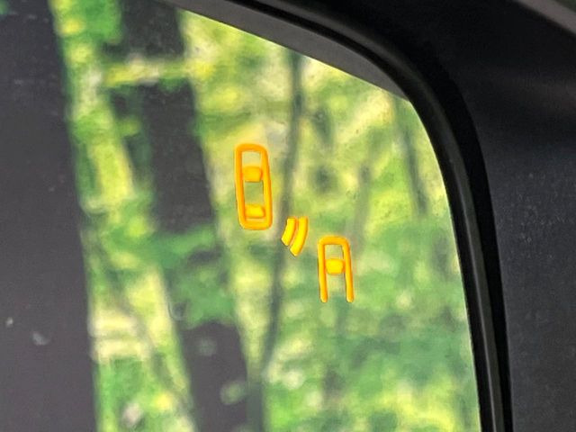 �y�A�C�T�C�g�Z�C�t�e�B�v���X�z�u���A�r�[�N���f�B�e�B�N�V�����v�u�n�C�r�[���A�V�X�g�v�u�t�����g/�T�C�h�r���[���j�^�[�v�ɂ�莀�p�����炵�A�����S�ȃh���C�u���x�����Ă������S��1��ł���