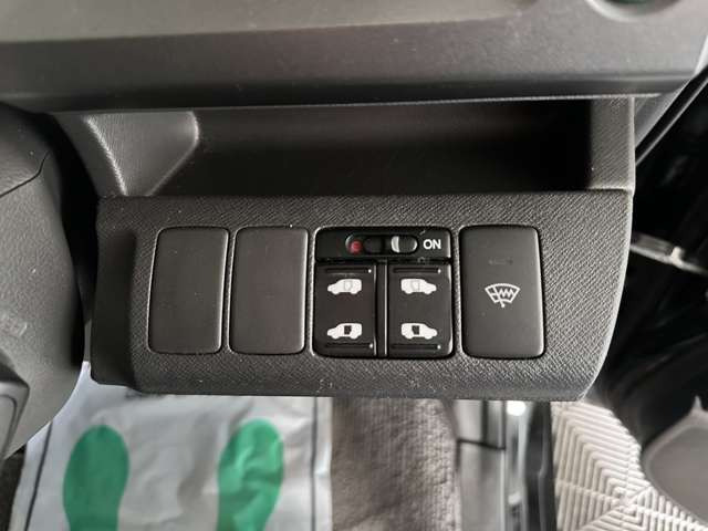 ETC�A�o�b�N�J�����A�h���C�u���R�[�_�[�Ȃǂ̃I�v�V�������t���������k�ɂ̂��Ă��܂�!