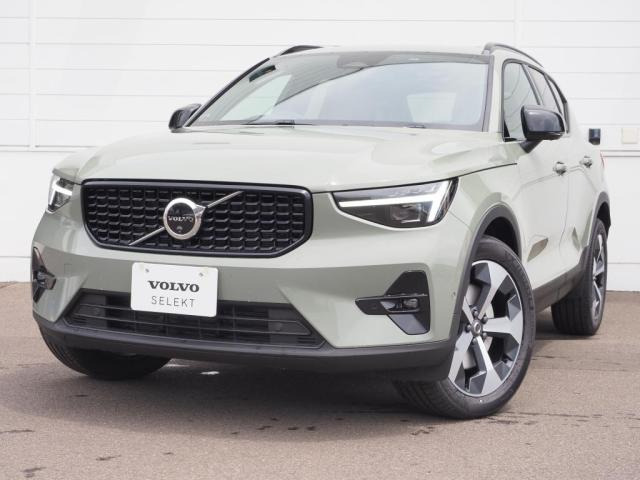 XC40ウルトラ B4 AWD 4WD