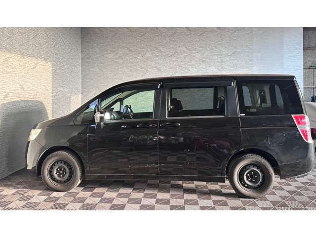 �K���[�W�C�t�B�j�e�B�ɂ͑����A�Ԏ�l�X�ȍ݌ɂ��������܂��B�����Ƃ��C�ɓ���̈��ɏo���͂��ł���