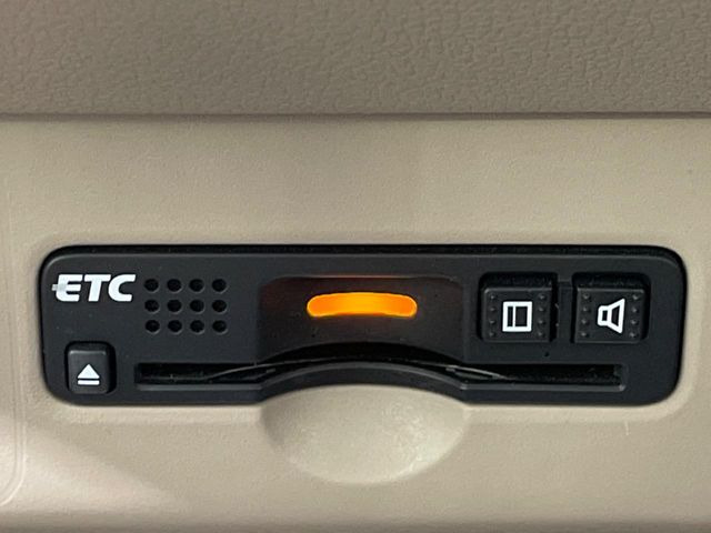 【ETC】高速道路の料金所をストレスなく通過!話題のスポットやサービスエリアに多い「スマートIC」利用時は必須のアイテムです。当店でセットアップを実施、ご納車当日からすぐにご利用いただけます!