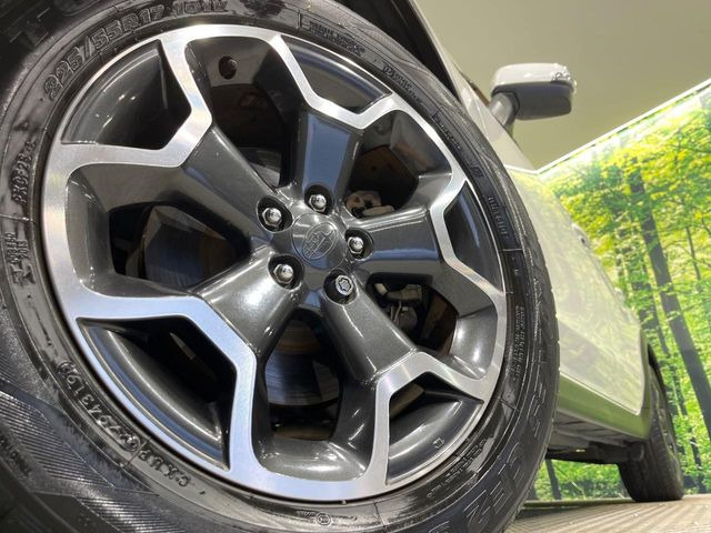 �y����17�C���`�A���~�z�C�[���z�O�ςɃ}�b�`���������A���~�z�C�[���𑕒����Ă���܂��B�e��ЊO�A���~�z�C�[����A�X�^�b�h���X�^�C�����戵�����Ă���܂��B���񂲑��k����������