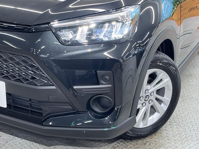 �yLED�w�b�h���C�g�z���V����ԑ��s�����ǍD�Ȏ��E���m�ۂ����S���ĉ^�]�ł��鍂�P�xLED�w�b�h���C�g�𑕔�!�_�����x�������A����d�͂��}�����Ă��܂��B