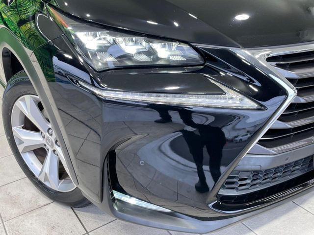 �y�O��LED�w�b�h���C�g�z�X�^�C���b�V���Ȍ����ڂ̎O��LED�w�b�h���C�g�𑕔���X�^�C�������łȂ��A��Ԃ̑��s�����E�ǍD�ň��S���Ă���肢�������܂��B