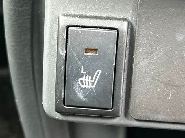 【シートヒーター】寒い日には大活躍の機能の1つです!