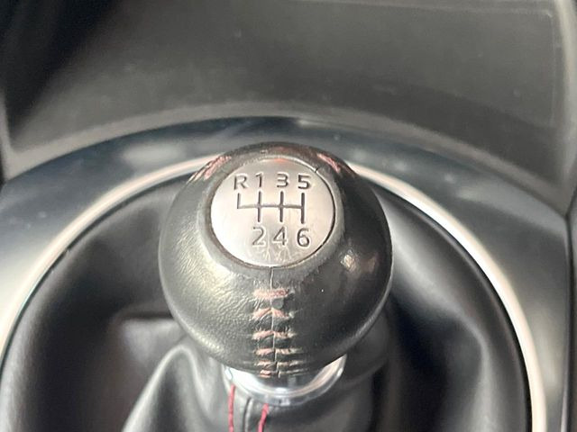 【フロア6速MT】走りの6速MT!!スポーティーな走行をお楽しみいただけます♪