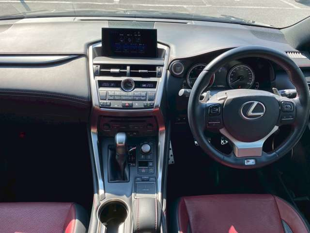 スリークロス滋賀店の展示車両は試乗が可能ですので、見て触って乗って、ご納得頂いた上でご購入頂けます!(試乗をご希望の方は事前にご予約下さい)