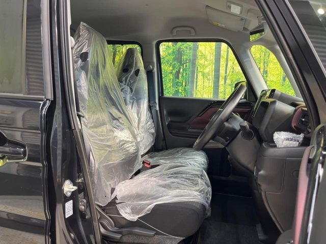 もちろん車内はキレイです♪よりクリーンな状態をキープしたいお客様には『ナノゾーンコート』がおすすめ!新型コロナウイルス対策や、除菌・消臭に効果を発揮し多くの方にご好評いただいております。