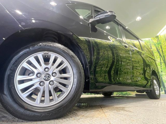 �y15�C���`�A���~�z�C�[���z�O�ςɃ}�b�`�����A���~�z�C�[���𑕒����Ă���܂��B�e��A���~�z�C�[����A�X�^�b�h���X�^�C�����戵�����Ă���܂��B���񂲑��k����������