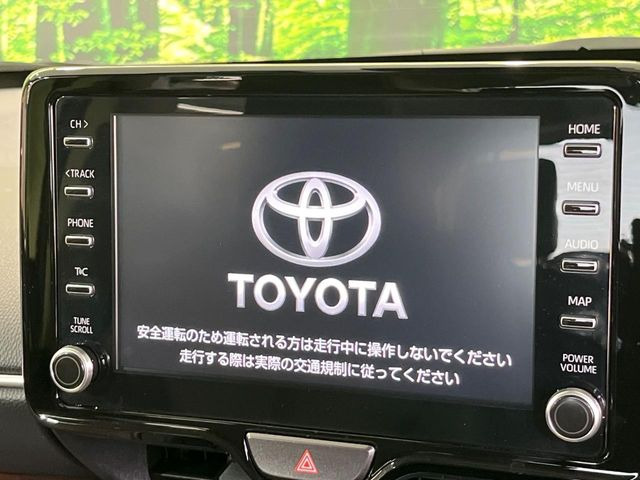 �y���[�J�[����8�C���`�i�r�z�C���e���A�ɗn�����ރX�^�C���b�V���ȁu��p�݌v�v���[�J�[�i�r�𑕔��􎋔F���⑀�쐫�ȂǊ�{���\�ɂ��D��A���㎿�ȃJ�[���C�t�����y���݂��������܂��B