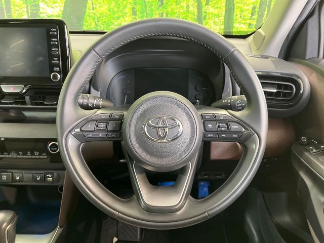 �y�����v�����X�e�A�����O�z�㎿�Ȋv���g�p���邱�ƂŁA��ɂ����������݂ƂĂ��^�]���₷���n���h���ł���