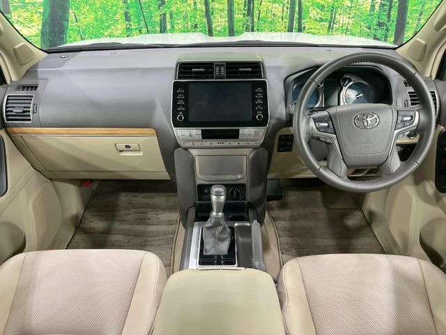 グループ総在庫数約30,000台!!全国の系列店からメーカー・車種問わずご紹介出来るので、あなたにピッタリのお車が見つかるはずです♪まずはお問い合わせ下さい☆