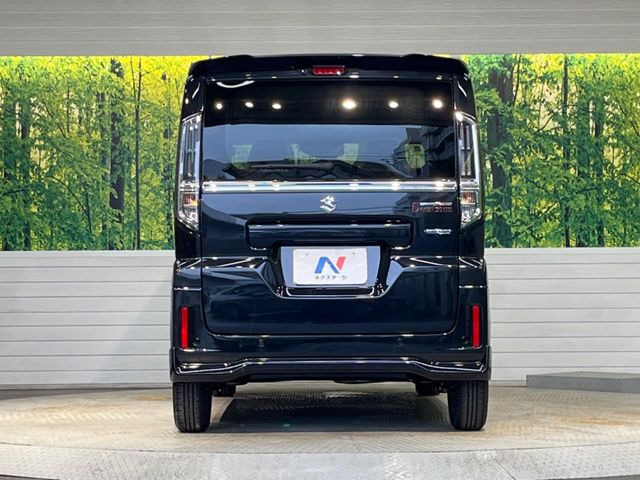 安心の最長10年・走行無制限保証(有償)をご用意。保証内容も充実はもちろん、無料点検&オイル交換や、年中無休の全国・24時間ロードサービスも付帯されておりますのでご安心下さい。