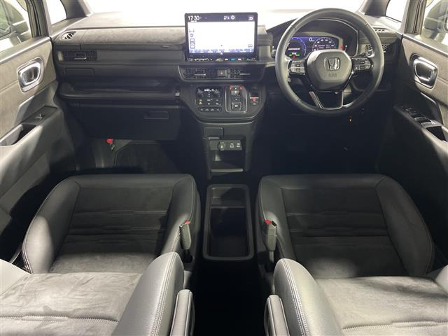 ステップワゴン2.0 e:HEV スパーダ プレミアムライン