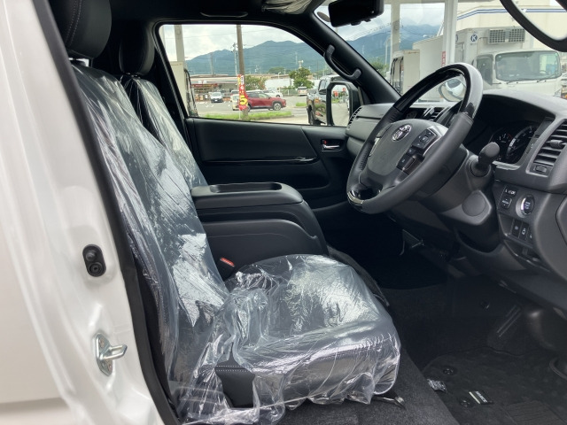 ハイエースバン2.8 スーパーGL ダークプライム S ロング ディーゼル