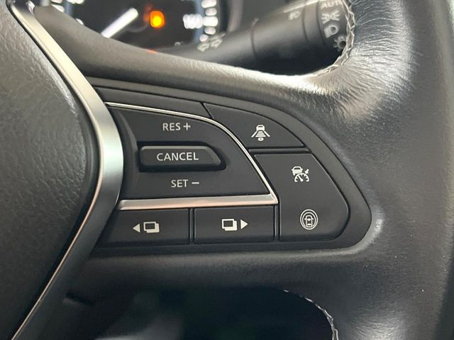 【インテリジェントクルーズコントロール】高速道路での長距離走行が楽に!自動で速度を保つクルーズコントロールが、衝突軽減システムと連携し、前方の車両を感知して車間を保つように速度調節してくれます!!