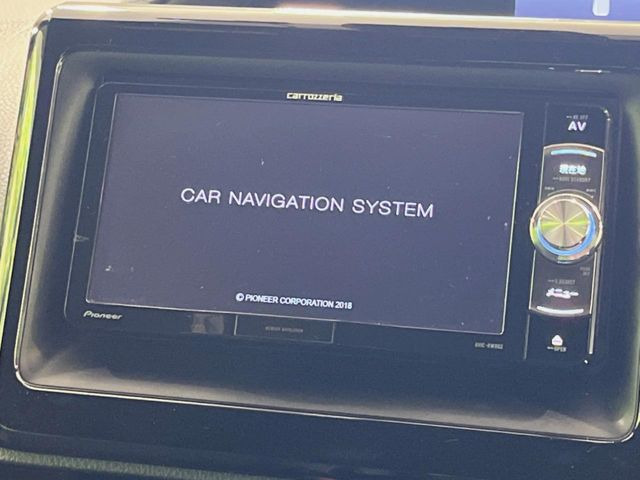 【ナビゲーション】使いやすいナビで目的地までしっかり案内してくれます。各種オーディオ再生機能も充実しており、お車の運転がさらに楽しくなります!!