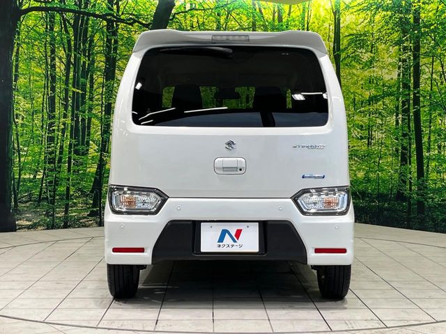 安心の最長10年・走行無制限保証(有償)をご用意。保証内容も充実はもちろん、無料点検&オイル交換や、年中無休の全国・24時間ロードサービスも付帯されておりますのでご安心下さい。