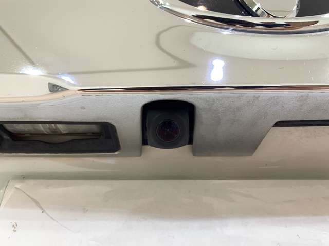 �o�b�N�J�����t��!!