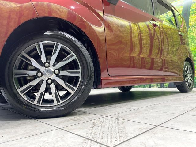 【純正アルミホイール】外観にマッチした純正アルミホイールを装着しております。各種社外アルミホイールや、スタッドレスタイヤも取扱いしております。是非ご相談ください♪