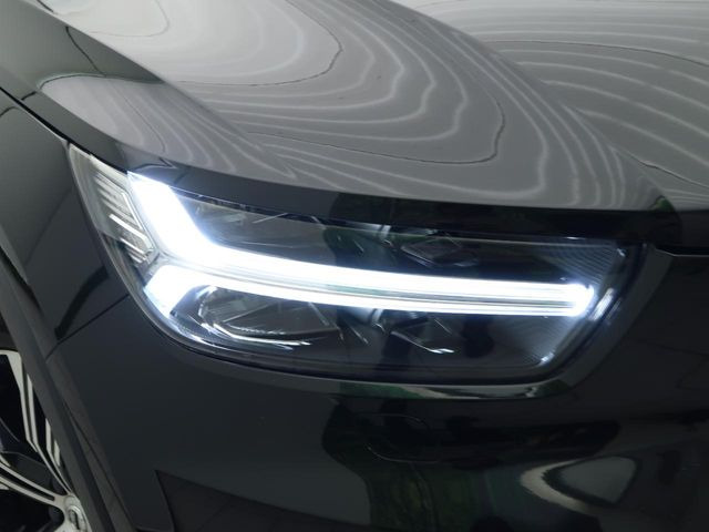 �yLED�w�b�h���C�g�z�n�C�r�[�����s�Ԃ�Ό��Ԃɂ��Ă��A���̗��T�C�h�ł̓n�C�r�[���Ǝ˂��ێ��B������͈͂��i�Ⴂ�ɍL���Ȃ�܂����B�k���_�b�ɓo�ꂷ��g�[���n���}�[�����`�[�t�Ƀf�U�C���B