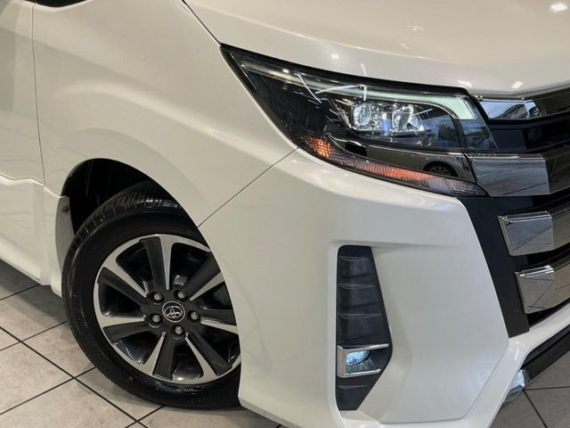 ヘッドライトやテールランプ&アルミホイール等の各種コーティングもオススメしております。レンズ部分の黄ばみや汚れを抑え、きれいな状態をメンテナンスレスで保てます♪