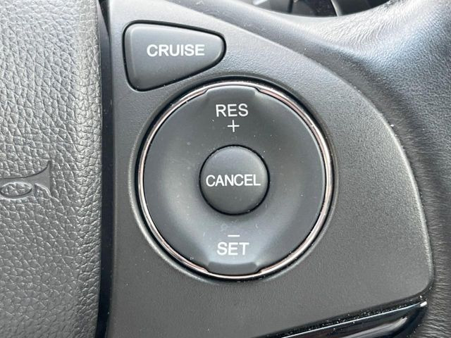 �y�N���[�Y�R���g���[���z�������H�����N���N���s�B�A�N�Z���𗣂��Ă���葬�x�ő��s���ł��A�������^�]���̕��S���y��!�����E�������ȒP�ȃX�C�b�`����Œ����ł��܂��B