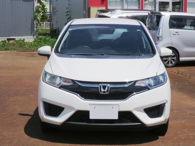 フィット1.5 ハイブリッド Fパッケージ 4WD