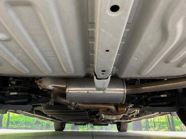 下回りがきれいなうちに、防錆加工の施工がオススメ。降雪地域はもちろん、沿岸部にお住いの方や、趣味でマリン・ウィンタースポーツをされる方にご好評いただいております。