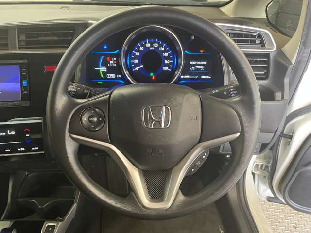 �^�]�Ȏ���ɑ傫�ȏ��A����A�ւ���ȂǂȂ��ǎ��ȏ�Ԃł�!