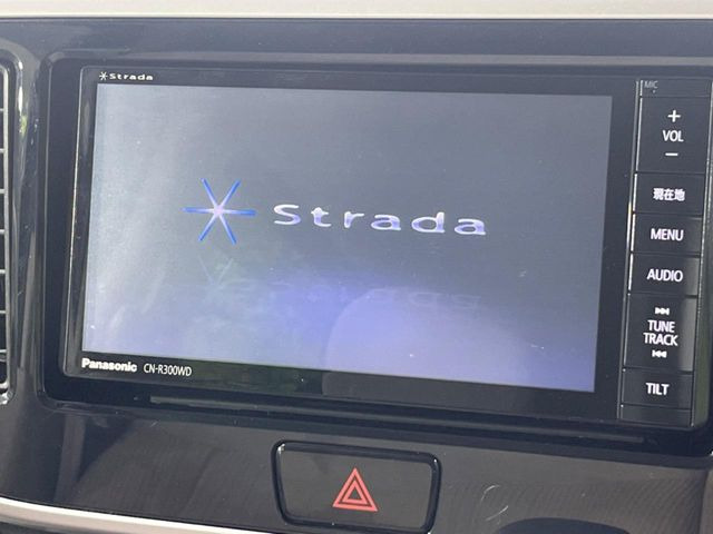 【ナビゲーション】使いやすいナビで目的地までしっかり案内してくれます。各種オーディオ再生機能も充実しており、お車の運転がさらに楽しくなります!!