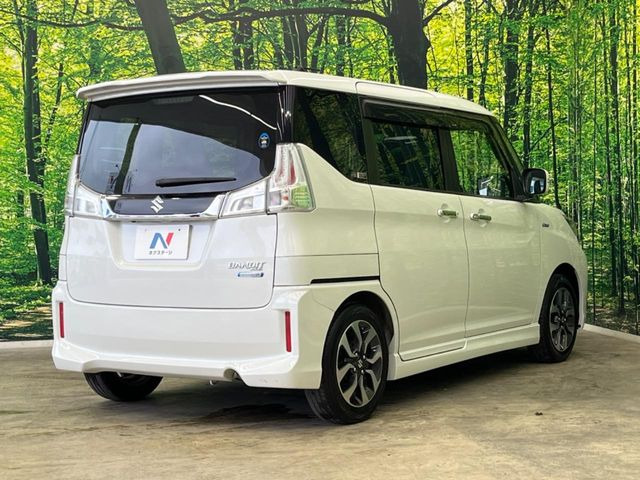 ☆全国のネクステージからお取り寄せが可能※!遠方の店舗に展示してあるクルマが気になる場合も、最寄りの店舗でご覧いただくことが可能です!是非私たちに要望をお聞かせください!※別途費用