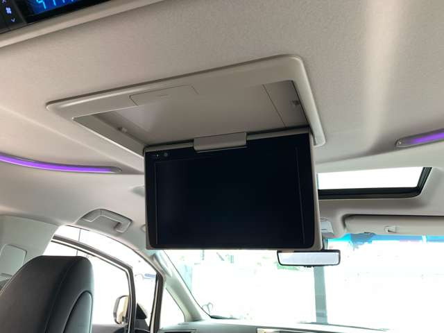 純正後席モニター付き!!