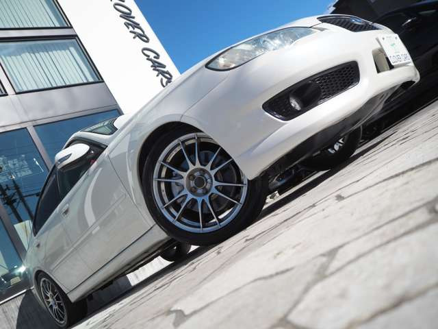 ���Ԃ̏�ԂŋC�ɂȂ镔�����������܂�����A���[���ɂČf�ڒ��ȊO�̉摜�⓮��������肷�邱�Ƃ��\�ł�!�J�[�Z���T�[�o�R�ɂĂ��₢���킹�������A���ڃ��[��:world_clovercars@yahoo.co.jp�܂ł��A����������