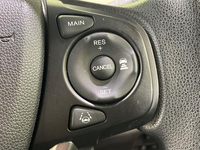 �y�A�_�v�e�B�u�N���[�Y�R���g���[���z�������H�ł̒��������s���y��!!�����ő��x��ۂN���[�Y�R���g���[�����A�Փˌy���V�X�e���ƘA�g���A�O���̎ԗ������m���ĎԊԂ�ۂ悤�ɑ��x���߂��Ă���܂�!!