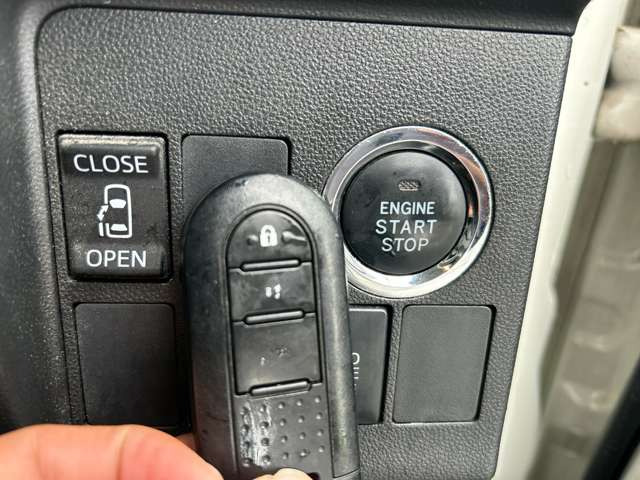 �y�X�}�[�g�L�[&�v�b�V���X�^�[�g�V�X�e���z�J�o����|�P�b�g�ɓ��ꂽ�܂܃h�A�̊J���ł��A�����^�b�`�Ŋy�X�G���W�����������܂���