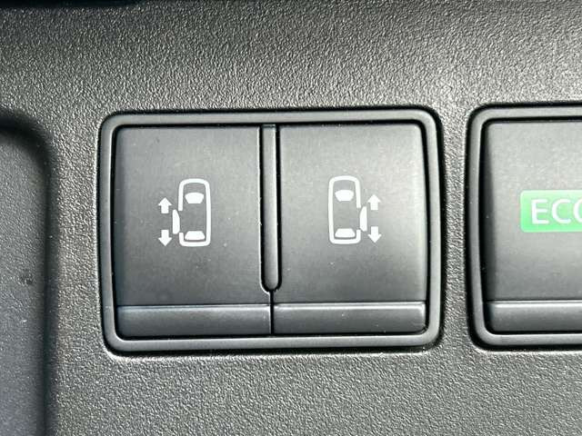 �y�d���X���C�h�h�A�z�h�A�̊J�������^�b�`�ōs�����Ƃ��ł��܂����֗��ȋ@�\�̈�ł��ˁ�