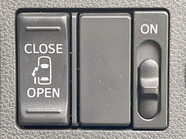 �y�p���[�X���C�h�h�A�z�X�}�[�g�L�[��^�]�Ȃ̃X�C�b�`�ŃX���C�h�h�A�̊J���\���d��������͂����ăh�A���J����K�v�������A���������q�l�ł��A�d���ו��������Ă��鎞�����N�ɊJ���߂ł��܂���