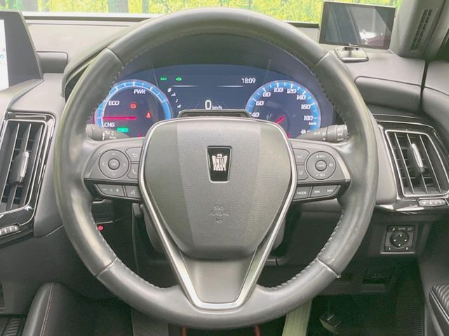 �y�����v�����X�e�A�����O�z�㎿�Ȋv���g�p���邱�ƂŁA��ɂ����������݂ƂĂ��^�]���₷���n���h���ł���