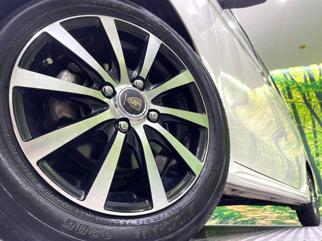 【14インチアルミホイール】外観にマッチしたアルミホイールを装着しております。各種アルミホイールや、スタッドレスタイヤも取扱いしております。是非ご相談ください♪