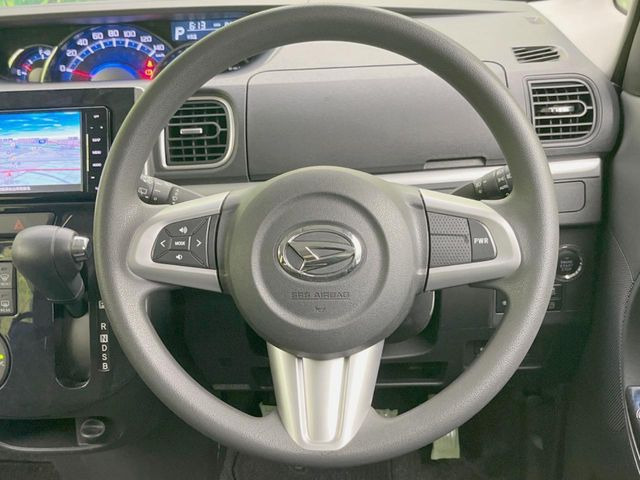 �y�X�e�A�����O�X�C�b�`�z�^�]���A�O������ڐ������炷���ƂȂ��A�I�[�f�B�I���̑��삪�\�ȕ֗��@�\!���S&���K�ȃh���C�u�����o���Ă���܂���