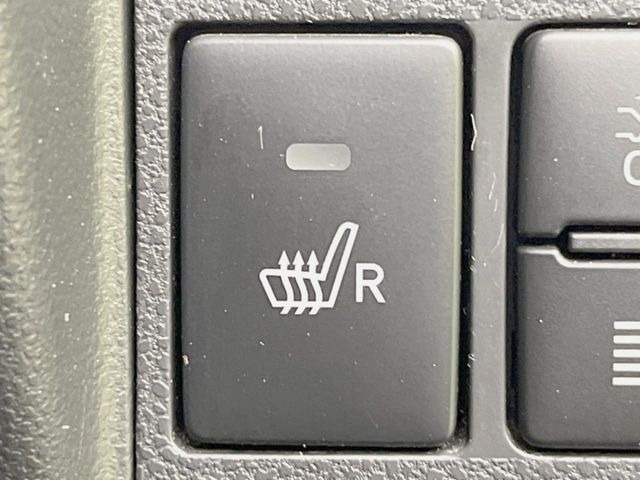 �y�V�[�g�q�[�^�[�z�������ɏd�󂷂�V�[�g�q�[�^�[!�G�A�R����葁�����܂��Ă����̂Ŋ�����̐l�����S�ł��ˁ�G�A�R���̉����͊������邩����A�Ƃ������ɂ����������߂ł��B