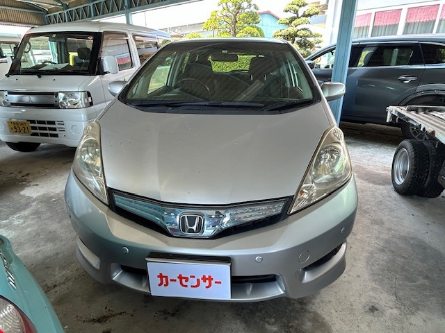 フィットシャトルハイブリッド1.3 スマートセレクション