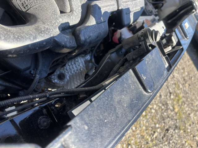 �R�A�T�|�[�g���C�����Ă���܂��B�y�x�̏C���ł��̂ő��s�ɖ�肠��܂���� �C���ӏ��Ɋւ��܂��ẮA���q�l������Ă�����Ԓ��̕ۏ؂����t�����Ă���܂��̂ł����S����������