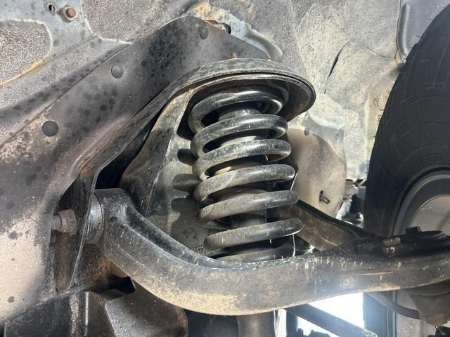 ���X�ł͐����ɁA�O�������H��ɓ_���E�������o���Ă��܂��B�n��ōł��M���ł���d�����ł��鏊�ł�!�X�Ɍ����Ȃ鑖�s�e�X�g!���S�E���S���e�[�}�ɔ[�Ԃ�����܂ŋC�����悭���^�т��܂�!���X�ɂ��C����������