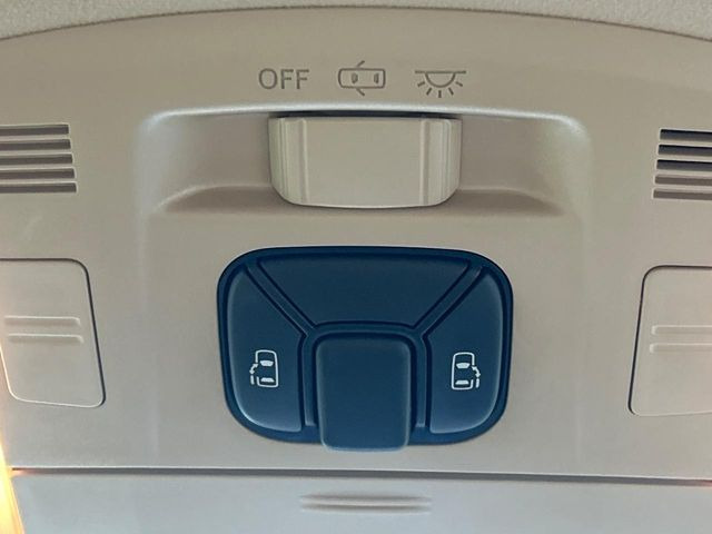 �y�����p���[�X���C�h�h�A�z�X�}�[�g�L�[��^�]�Ȃ̃X�C�b�`�Ō�ȗ����X���C�h�h�A�̊J���\���d��������͂����ăh�A���J����K�v�������A�����Ȃ��q�l�ł��ȒP�ɊJ���߂ł����K�ł���