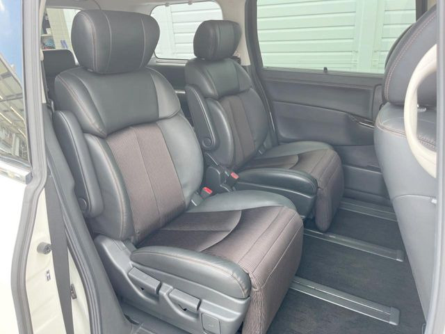 ���ڒ����̓E�H�[�N�X���[�ƂȂ��Ă���܂��B���ڂƎO��ڂ̈ړ�����~�肪�Ƃ��Ă��y�ɂȂ�̂ŁA���~��̍ۂ��X�g���X�������邱�Ƃ͂���܂����